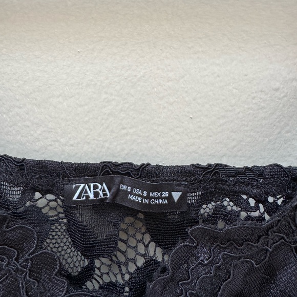 Zara Black Lace Chemise with Floral Detailing - Picture 2 of 3